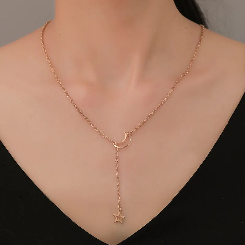 New Simple Moon Star Pendant Choker Necklace